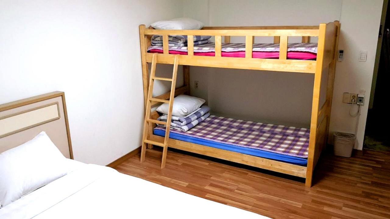 Busan Popcorn Hostel Kültér fotó